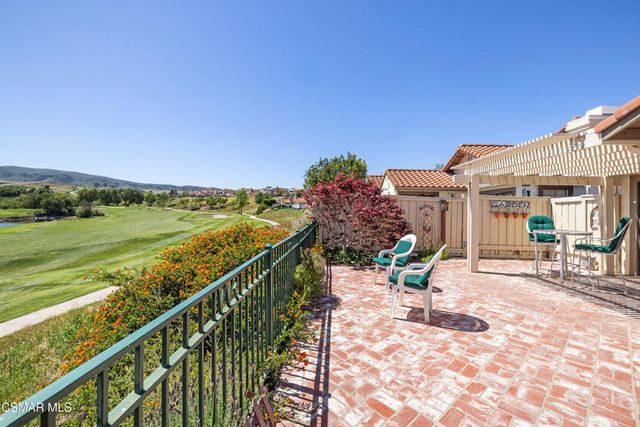 752 Wind Willow Way, Simi Valley, CA 93065