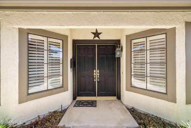 752 Wind Willow Way, Simi Valley, CA 93065