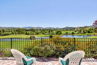 752 Wind Willow Way, Simi Valley, CA 93065