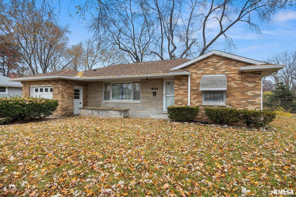 5008 N BEVALON Place, Peoria, IL 61614