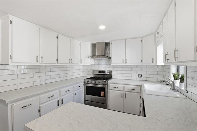 1701 N Post Road, Oklahoma City, OK 73141