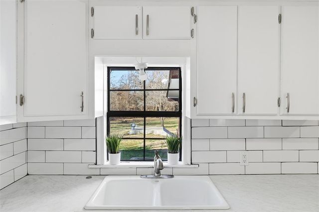 1701 N Post Road, Oklahoma City, OK 73141