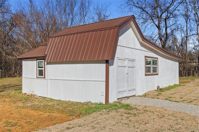 1701 N Post Road, Oklahoma City, OK 73141