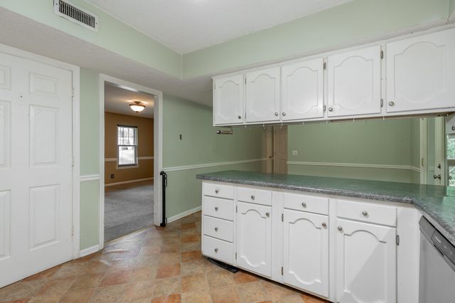 915 Sherry Circle, Hixson, TN 37343