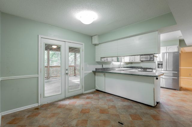 915 Sherry Circle, Hixson, TN 37343