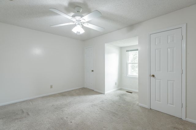 915 Sherry Circle, Hixson, TN 37343