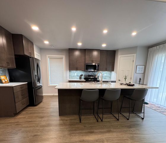 421 Westview Lane E, West Fargo, ND 58078