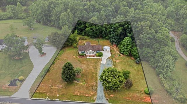 1508 Giles Chapel Road, Asheboro, NC 27203