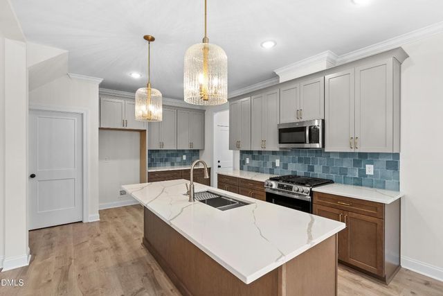 12815 Cricket Cove Court, Zebulon, NC 27597