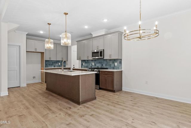 12815 Cricket Cove Court, Zebulon, NC 27597