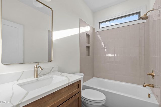 12815 Cricket Cove Court, Zebulon, NC 27597