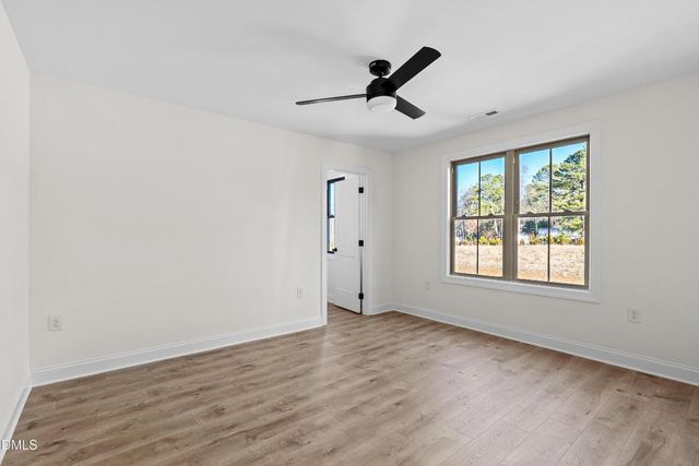 12815 Cricket Cove Court, Zebulon, NC 27597