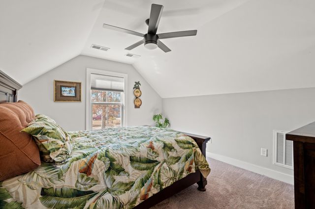 2505 Suzanne Dr., Conway, SC 29526