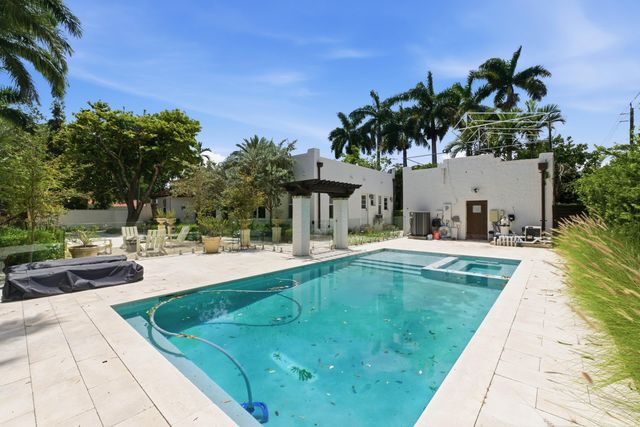 1615 Monroe Street, Hollywood, FL 33020