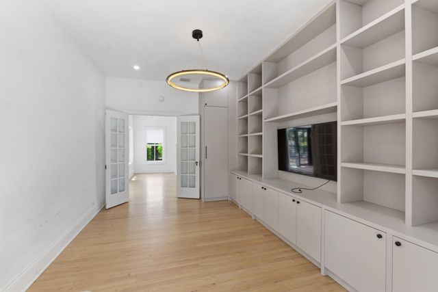 1615 Monroe Street, Hollywood, FL 33020