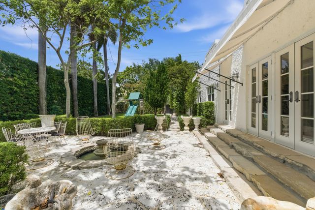 1615 Monroe Street, Hollywood, FL 33020