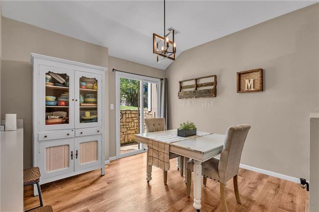 713 N Eagle Pass Drive, Lawrence, KS 66049