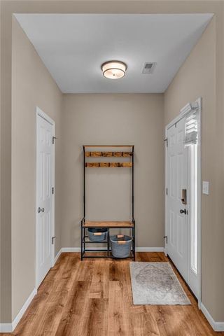713 N Eagle Pass Drive, Lawrence, KS 66049