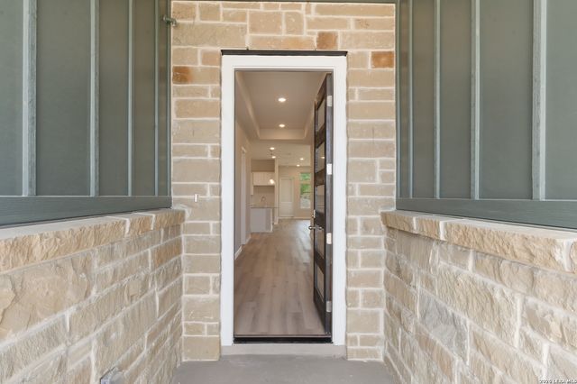 8051 Coral Draw, Schertz, TX 78154