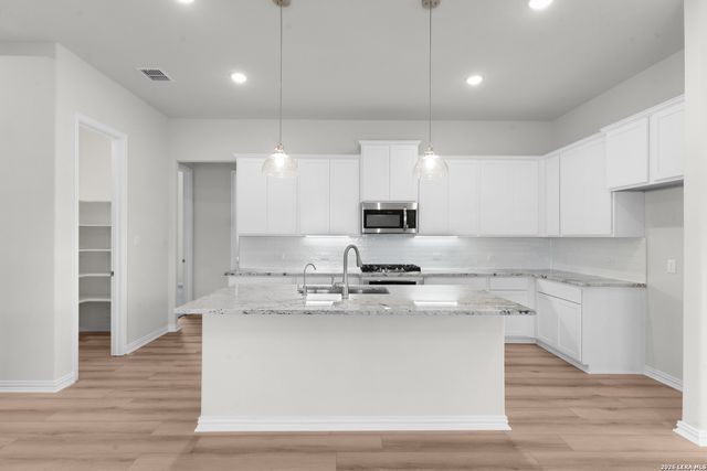8051 Coral Draw, Schertz, TX 78154