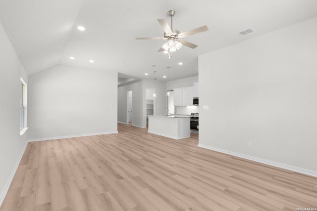 8051 Coral Draw, Schertz, TX 78154