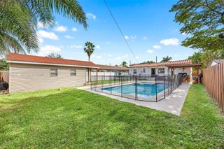 2215 Cleveland Street, Hollywood, FL 33020
