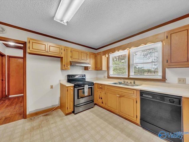 301 Shaw Street, Athens, AL 35611