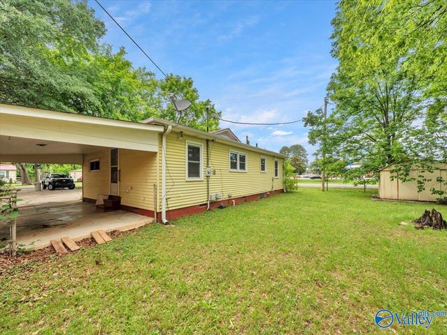 301 Shaw Street, Athens, AL 35611