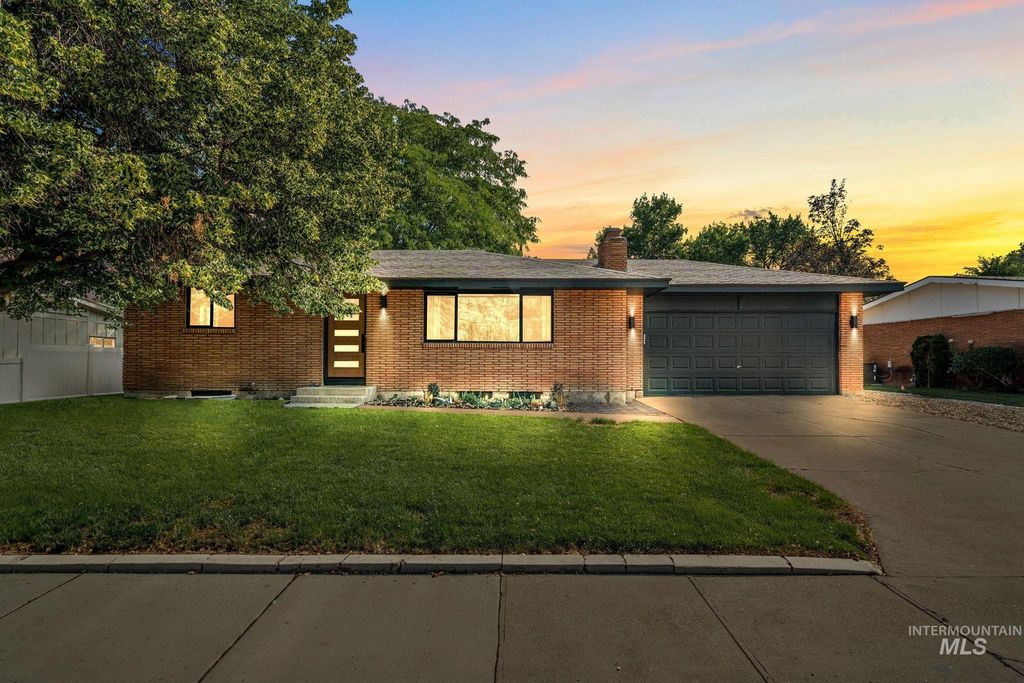 7104 W Sunnybrook, Boise, ID 83709