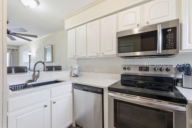 663 William Hilton Pkwy Apt 2306, Hilton Head Island, SC 29928