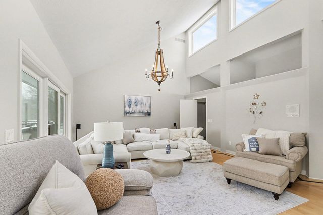 9209 W L Avenue W, Oshtemo Twp, MI 49009