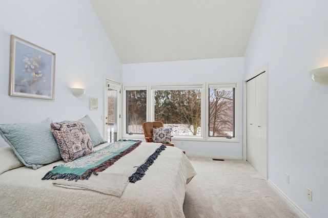 9209 W L Avenue W, Oshtemo Twp, MI 49009