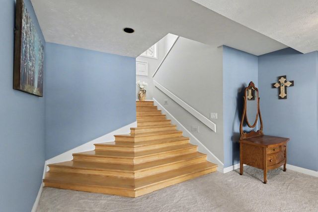 9209 W L Avenue W, Oshtemo Twp, MI 49009