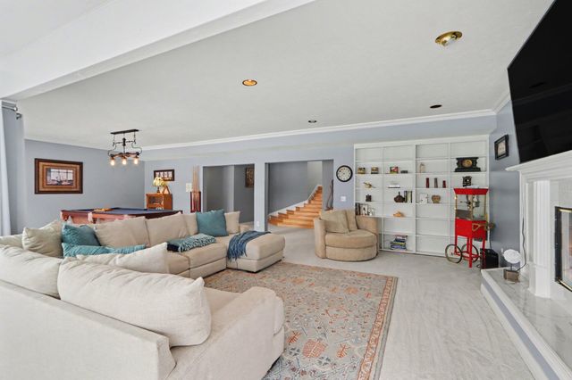 9209 W L Avenue W, Oshtemo Twp, MI 49009