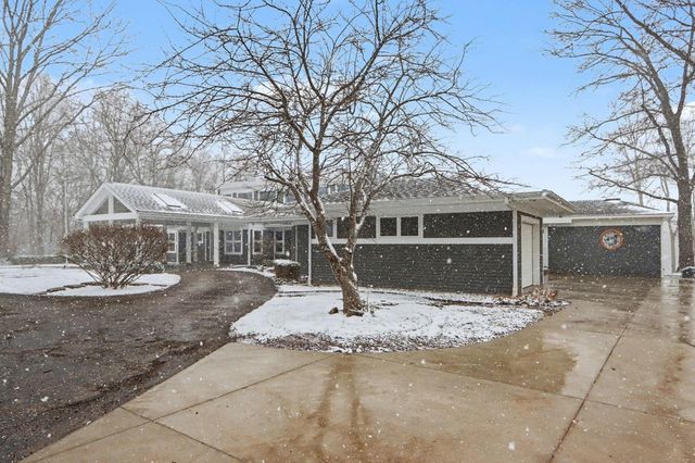 9209 W L Avenue W, Oshtemo Twp, MI 49009