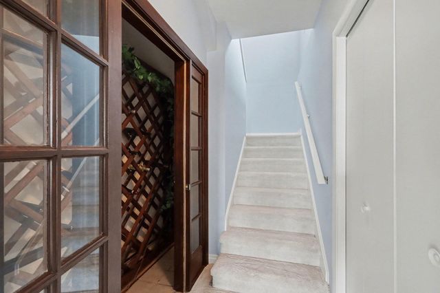 9209 W L Avenue W, Oshtemo Twp, MI 49009