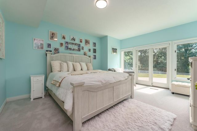 9209 W L Avenue W, Oshtemo Twp, MI 49009