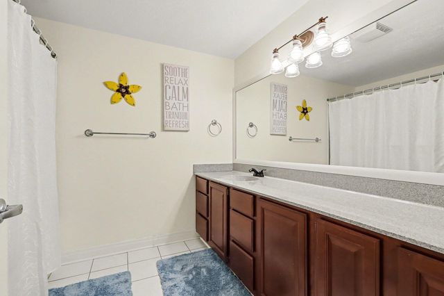 9209 W L Avenue W, Oshtemo Twp, MI 49009