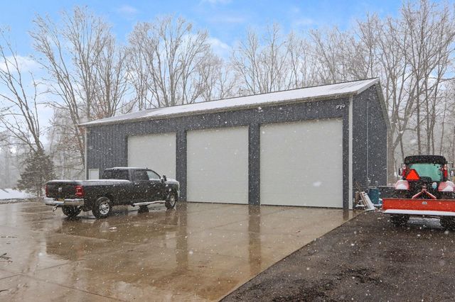 9209 W L Avenue W, Oshtemo Twp, MI 49009