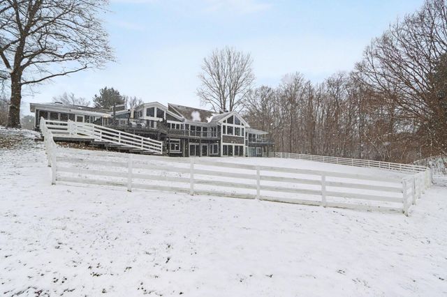 9209 W L Avenue W, Oshtemo Twp, MI 49009