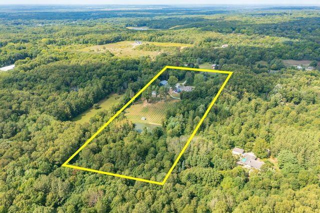 9209 W L Avenue W, Oshtemo Twp, MI 49009