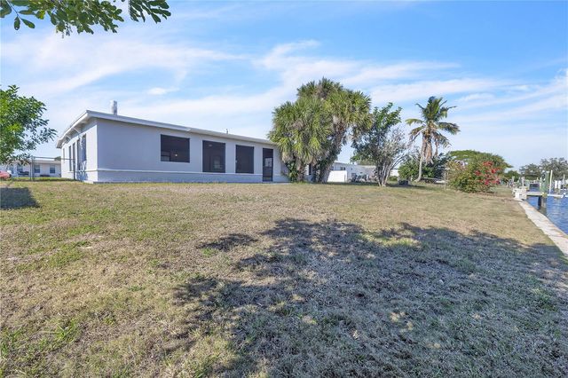 127 GODFREY AVENUE NE, Port Charlotte, FL 33952