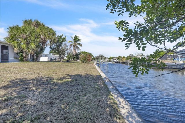 127 GODFREY AVENUE NE, Port Charlotte, FL 33952