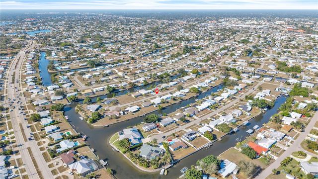 127 GODFREY AVENUE NE, Port Charlotte, FL 33952