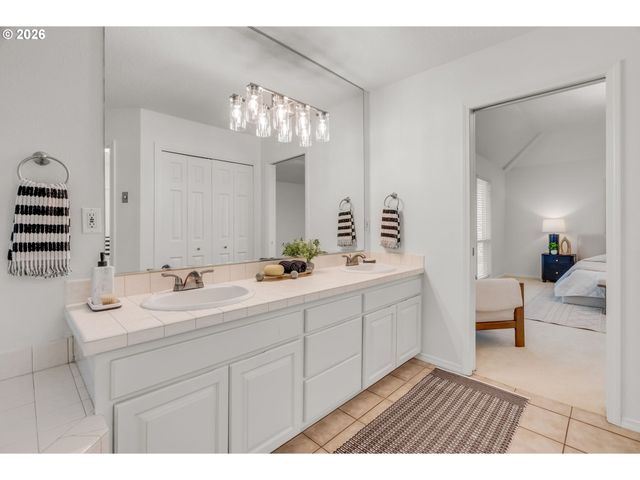4755 Sw JOSHUA St, Tualatin, OR 97062