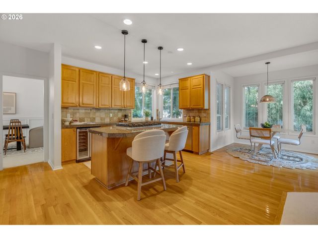 4755 Sw JOSHUA St, Tualatin, OR 97062