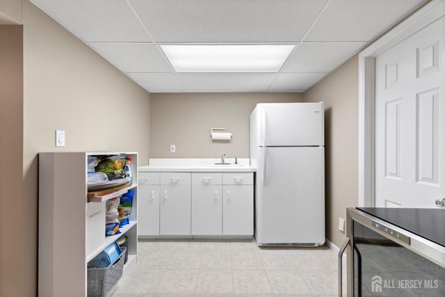 8 Willow Ridge Court, Old Bridge, NJ 08857