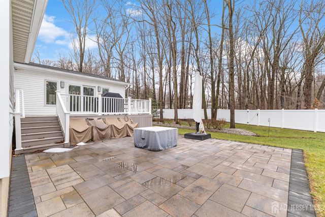 8 Willow Ridge Court, Old Bridge, NJ 08857