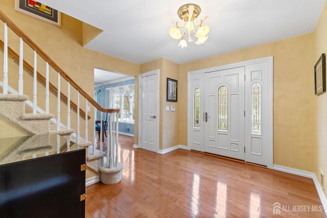 8 Willow Ridge Court, Old Bridge, NJ 08857