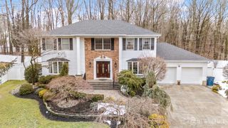 8 Willow Ridge Court, Old Bridge, NJ 08857